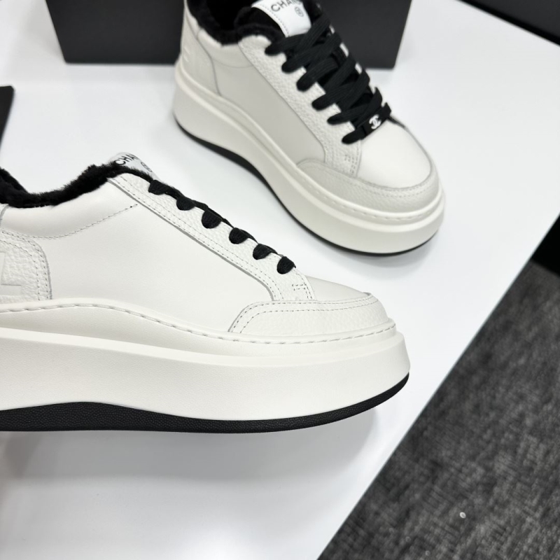 Ch**el sport shoes